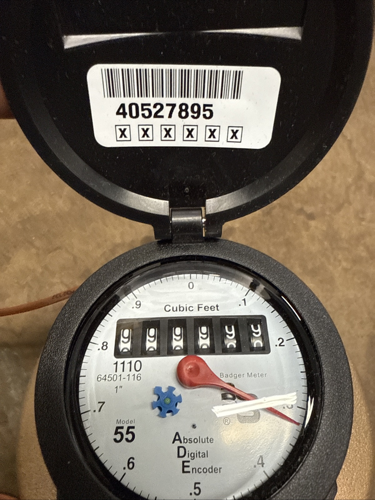 как выглядит Badger M55 Water Meter ADE Cubic Feet Register фото