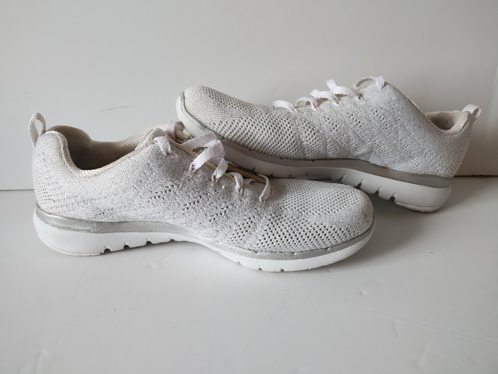 SAOLA Scarpe donna Skechers Sketch maglia suola flessibile misura 8 5 bianco scintillante