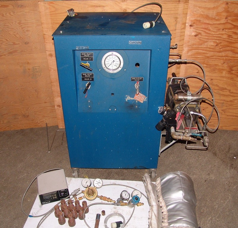 Industrial pressure reactor Autoclave 5000 psi , 650F , 1300ml
