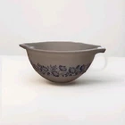 Vintage Pyrex 441 750ml Colonial Mist Cinderella Bowl - French Blue Daisies