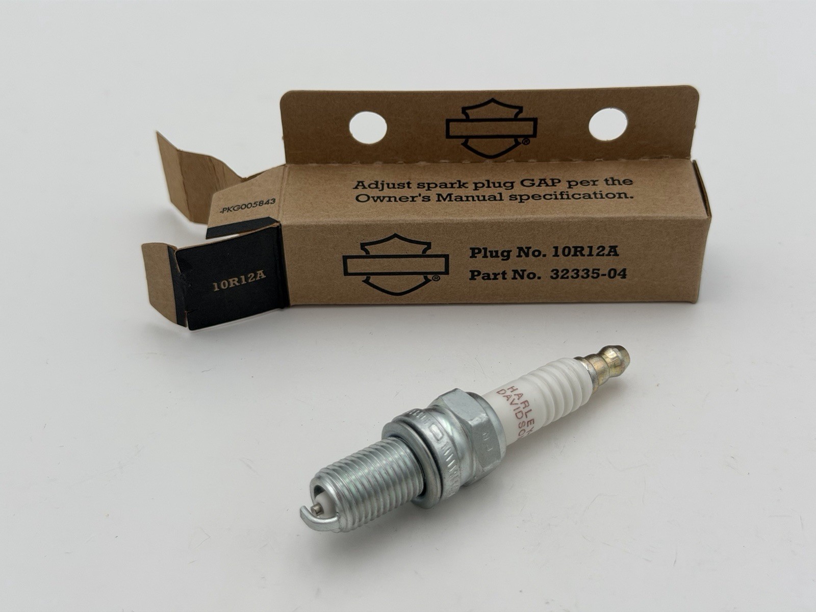 OEM Harley Davidson Spark Plug 10R12A 02-17 V-Rod VRSC 96-07 32335-04 Qty X 1