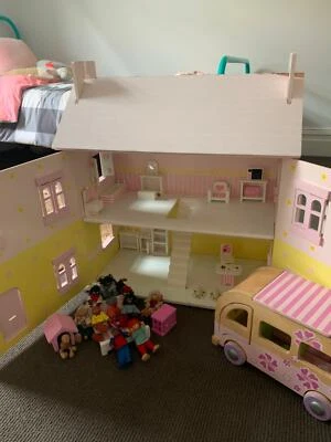 gumtree dolls house furniture