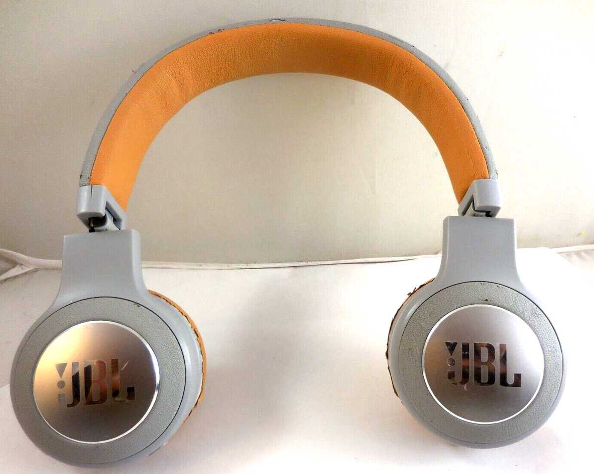 JBL DUET BT Bluetoothヘッドホン 密閉型/オンイヤー ブラック