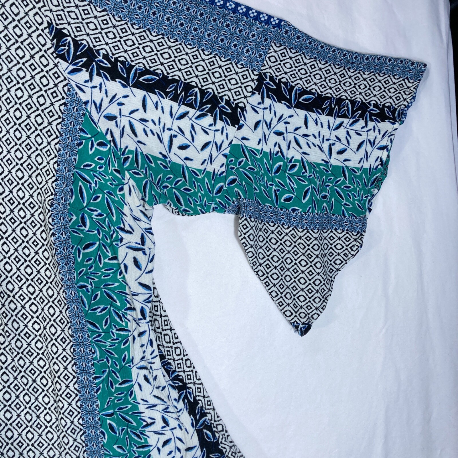 Flared Sleeve Patchwork Crochet Tunic Boho Zac & … - image 3