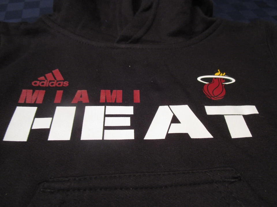 NEW ADIDAS MIAMI HEAT NBA YOUTH TODDLER HOODED SWEATSHIRT BLACK 2T - Image 2 of 2