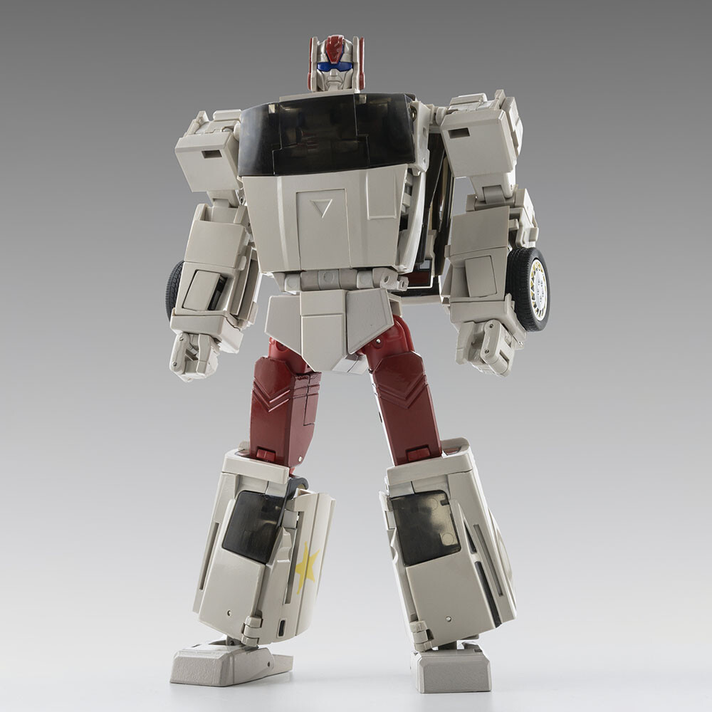 X-Transbots MX-30 Fuzz Streetwise G1 Transform Robot Toy