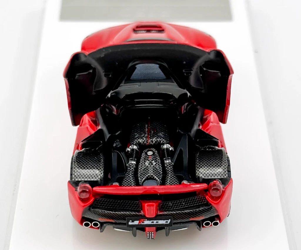 100％本物 SB 1:64 Red LaFerrari F150 Hard Top Sports Model Diecast ミニカー