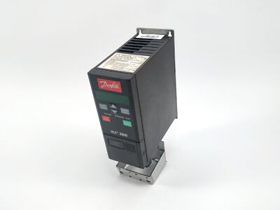 Danfoss 195N1015 VLT 2800 2.1A, T/C: VLT2807PT4B20STR1DBF0