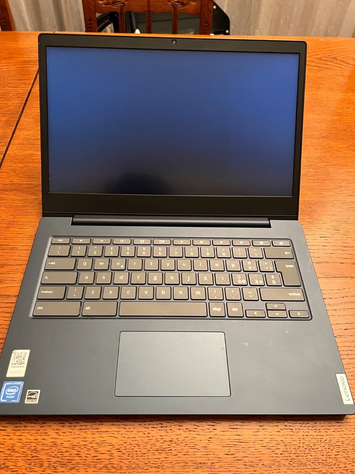 Lenovo IdeaPad 3 14IGL05 14" Celeron 1.1 GHz - SSD 128 GB - 4GB - AZERTY - Belga - Immagine 3 di 3