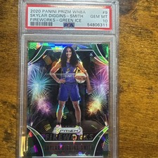 2020 Panini Prizm WNBA - Fireworks Skylar Diggins-Smith #9 Green Prizm GM MT 10