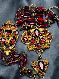Vintage Czech Garnet Glass Necklace Bracelet Set See Desc