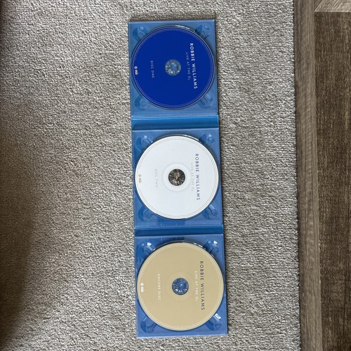 Robbie Williams Live At The O2 23rd November 2012 3 x CD Discs Farrell Music - Picture 3 of 3