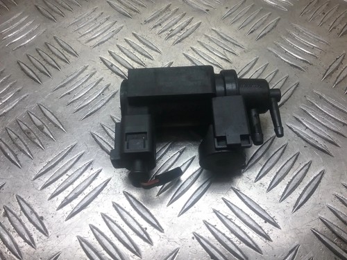 AUDI A4 Cabrio 8H7, B6, 8HE, B7 Electromagnetic Valve 059906628B 3.00 12096035