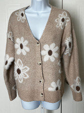   WOMEN'S BROWN DAISY CARDIGAN M  WHITE FLORAL KNIT BUTTON DOWN V-NECK