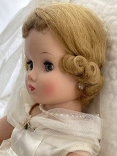 Vintage Madame Alexander Elise Blonde Bride Doll 15-16