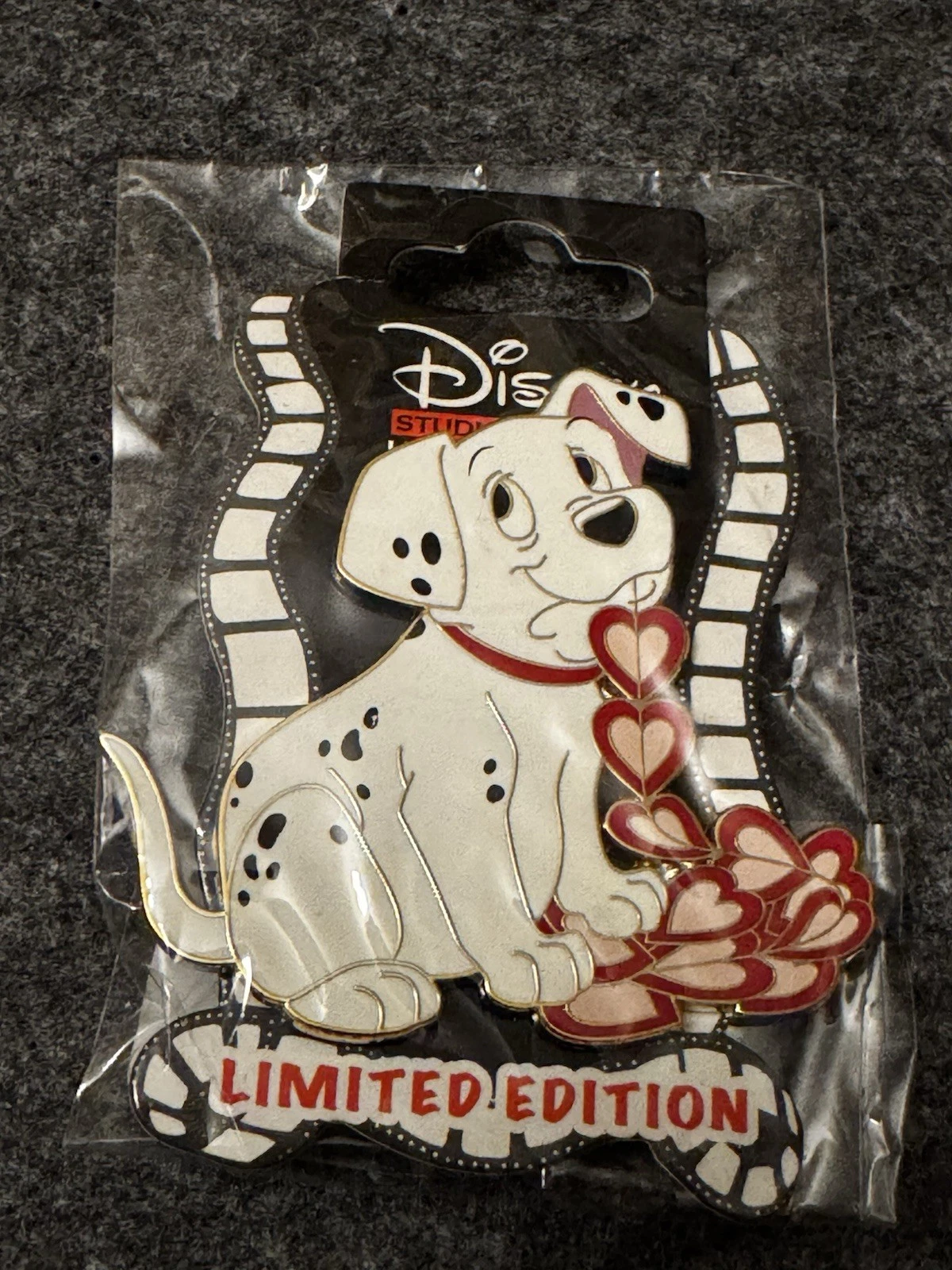 Disney Pin DSSH Valentine's Day Love Notes - 101 Dalmations Rolly LE 400