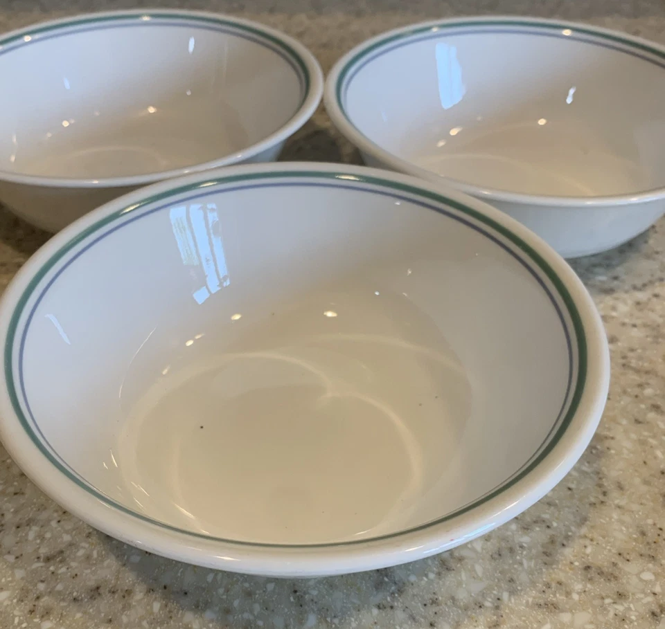 CORELLE VITRELLE SET OF 3 COUNTRY COTTAGE BLUE & GREEN RIM CEREAL SOUP BOWLS USA - Image 2 of 4