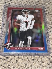 Darnell Mooney 2025 Topps Chrome Red White & Blue Refractor Atlanta Falcons