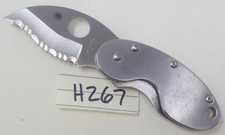 Stainless Steel Spyderco Cricket Pocket Knife Folder Frame Lock - TSA Auction