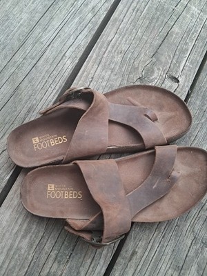 White Mountain Footbeds Brown Leather Gracie  Buckle Sandals Women s Size 10m