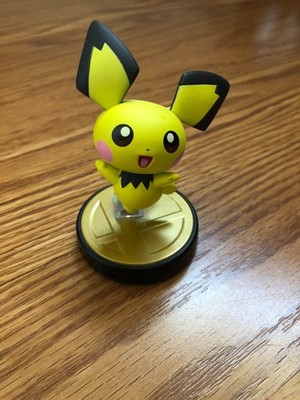 Nintendo amiibo Super Smash Bros. - Pichu Character Figure