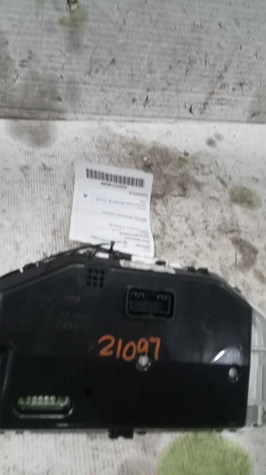 Medidor de velocímetro usado serve: 2019 Mitsubishi Mirage MPH Sedan ID 8100C577 grau - Imagem 2 de 4