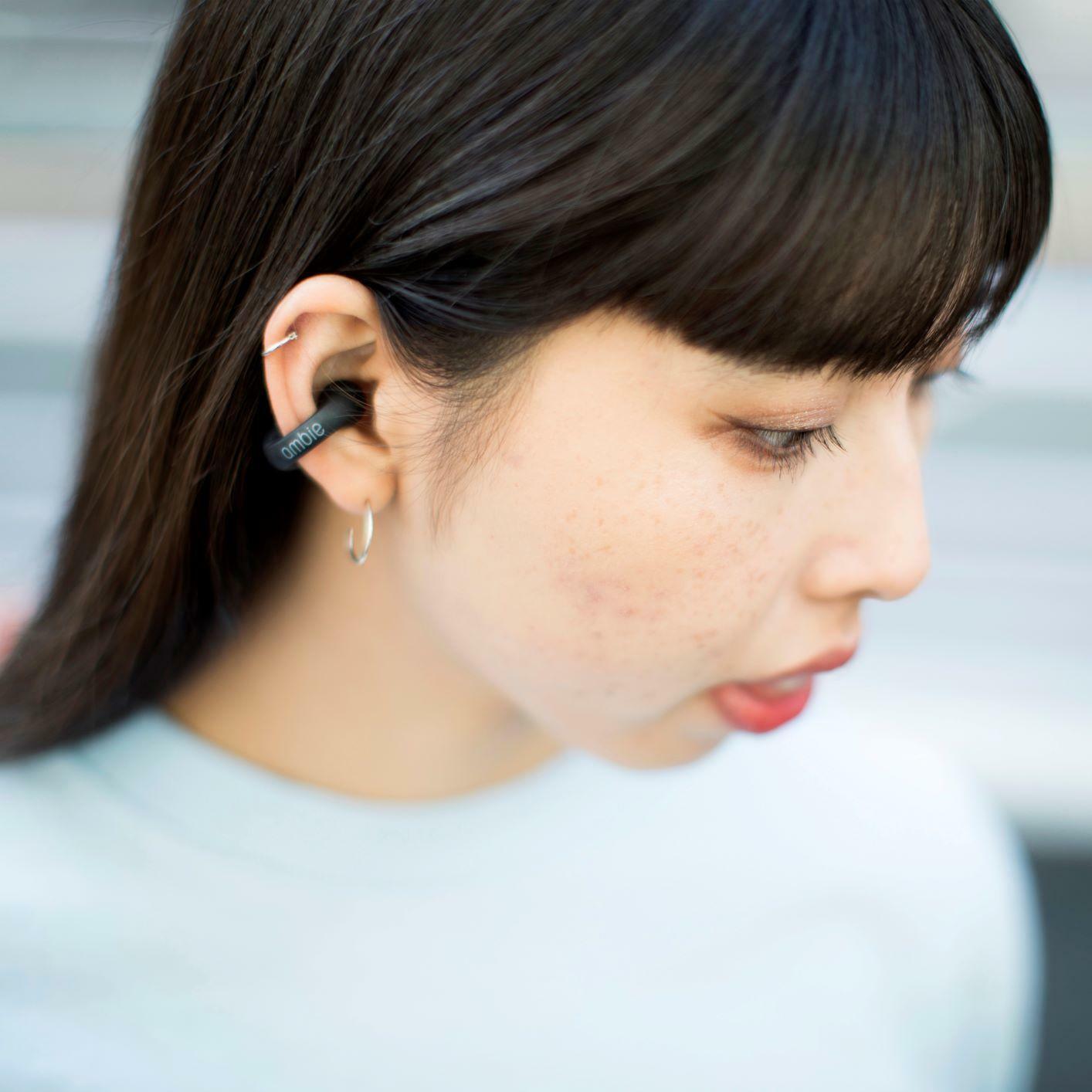 ambie Sound Earcuffs Black Wireless Earphone AM-TW01/BC Not Block ambie Sound Earcuffs Black Wireless Earphone AM-TW01/BC Not Block
