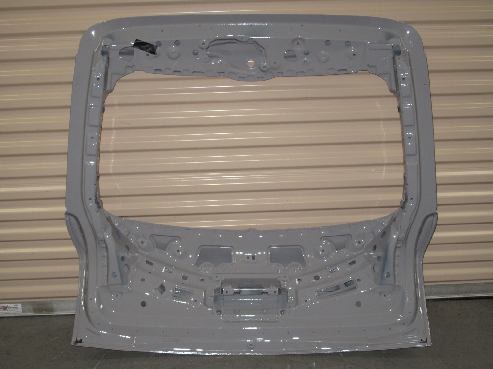 2019 2020 2021 2022 ROLLS ROYCE CULLINAN TAILGATE TRUNK LID GENUINE ORIGINAL OEM