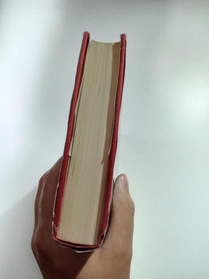 Outbreak Robin Cook Hardcover Book 1987 Vintage - Image 4 of 4