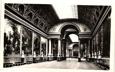 Vintage Postcard- LA GALERIE DES BATAILLES, LE PALAIS, VERSAILLES, FRANCE