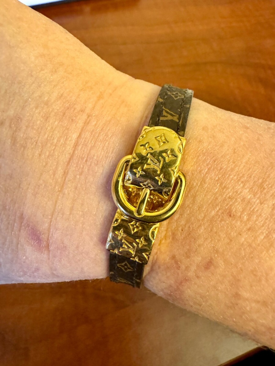 Authentic LOUIS VUITTON Monogram Fasten Your LV Bracelet | eBay