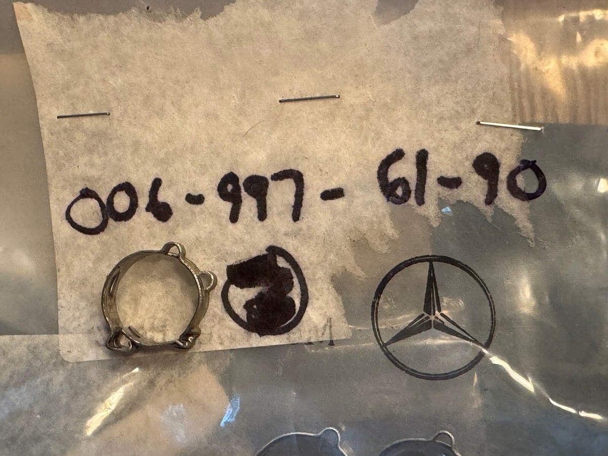 Mercedes-Benz A0069976190 Power Steering Cooler Hose Clamp