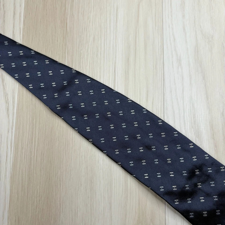 Corbata para hombre Armani Collection azul marino para negocios informal ropa de oficina 58x3,5 pulgadas Foto 3 de 4