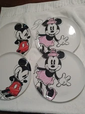 ZAK Designs Mickey Mouse Minnie Mouse Sketch Melamine White Plates LOT of 4 10”