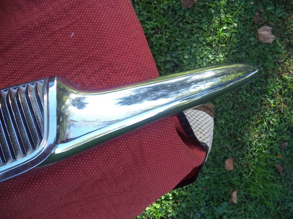 Bonita camioneta Chevrolet Apache Cameo 3100 1958 como nueva 31,5" emblema capó Foto 4 de 4