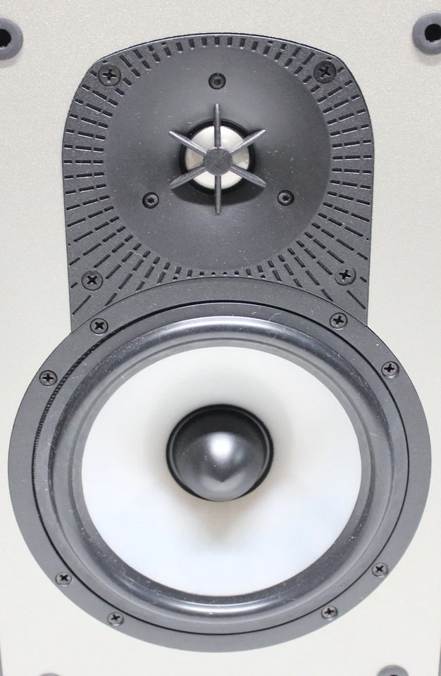 Paradigm Mini Monitor V.3 V3 Bookshelf Speakers Pair - Image 3 of 4