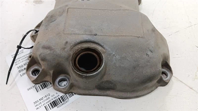 Mazda CX-9 Engine Cylinder Head Valve Cover 2012  - Image 3 of 4