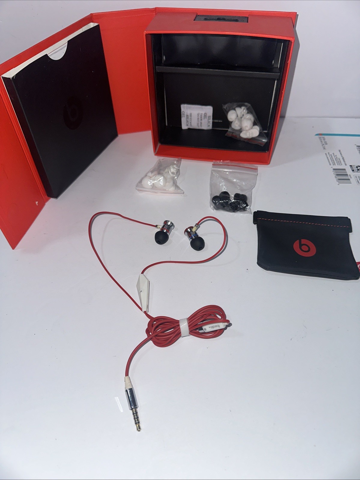 Monster Beats by Dr Dre iBeats In-Ear Headphones ControlTalk2010 (EXCELLENT)