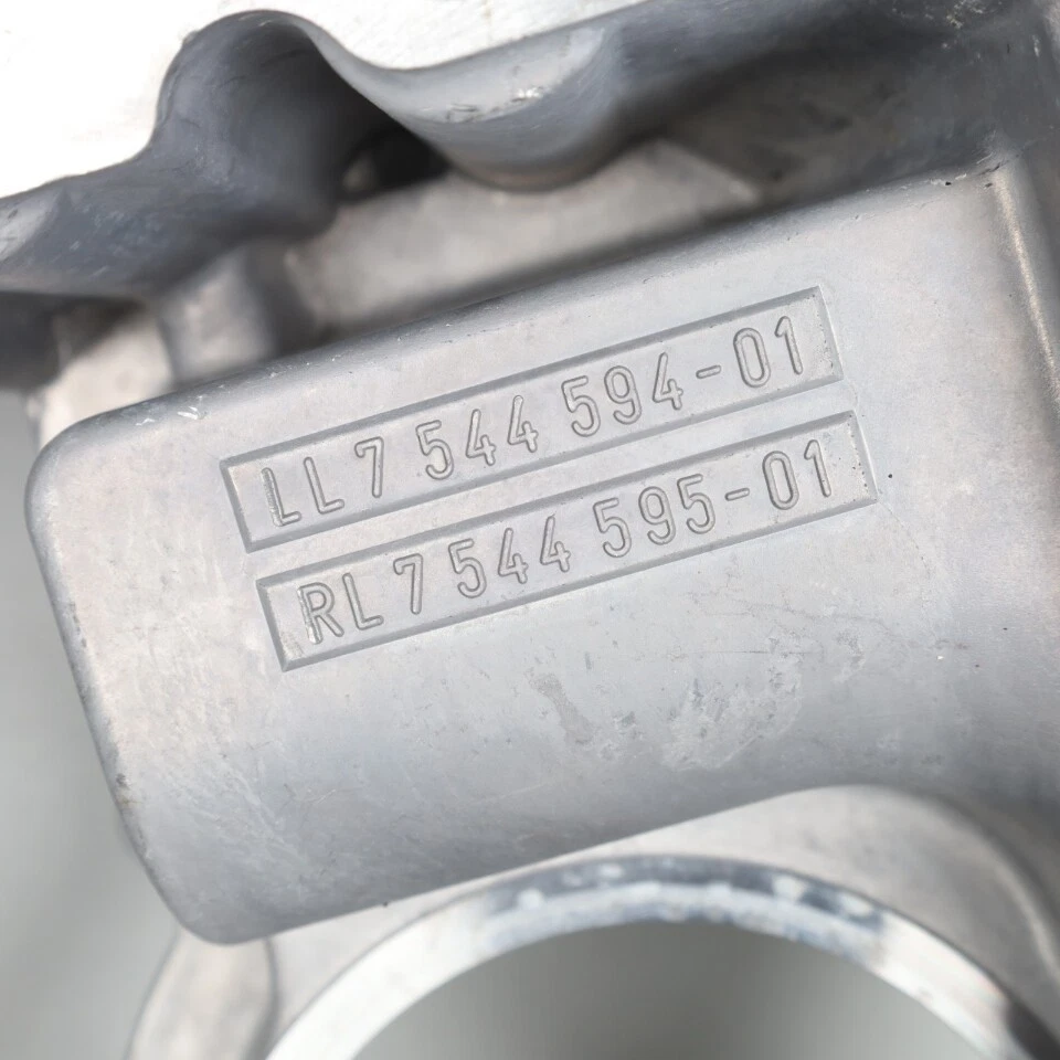 BMW 545i 550i 645i 650i 745i 750i 2004-2010 cárter de aceite del motor 11137544594 OEM usado Foto 3 de 4