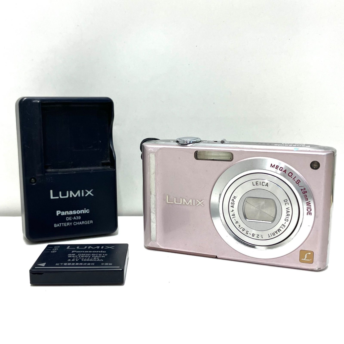 Used] Panasonic Lumix DMC-Fx55 Compact Digital Camera pink charger