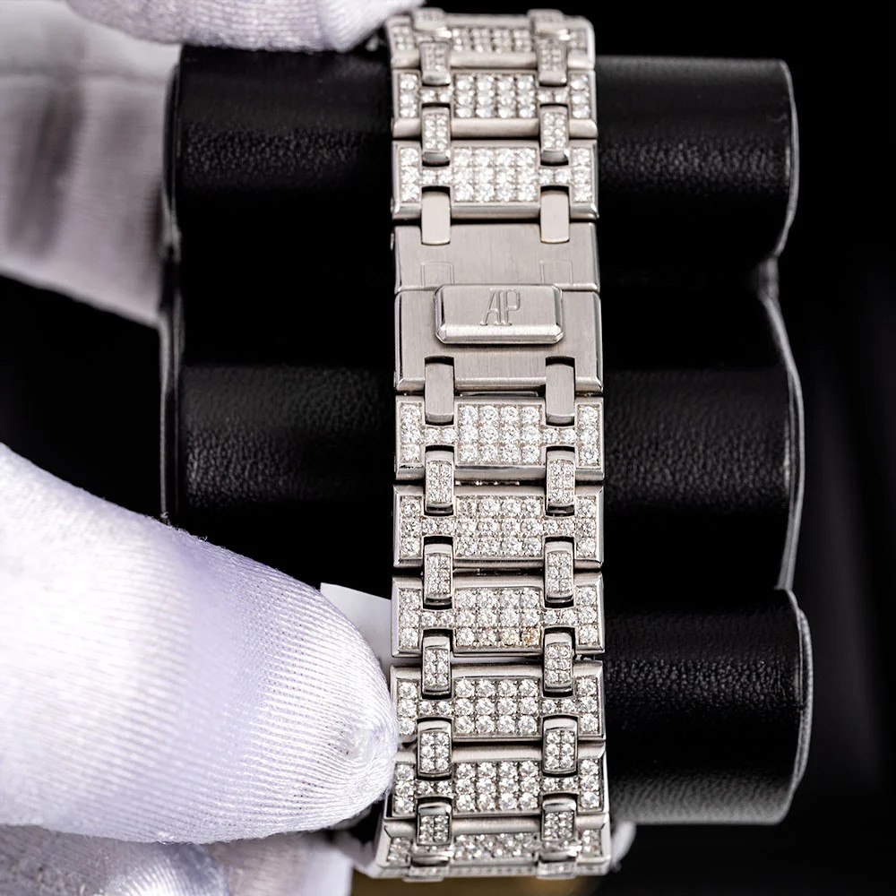 Audemars Piguet Royal Oak Watch 39MM Diamond Pave No Markers Dial White Gold — photo 2