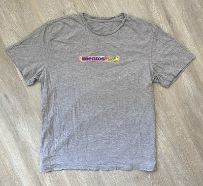 Vintage Mentos Fruit Promo T-Shirt Grey Faded Cracked Print Y2K 90s Style Tee M
