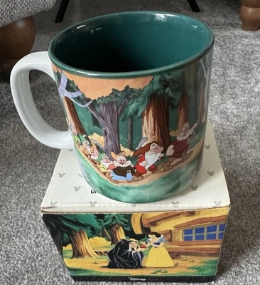 Disney Snow White Character Mug Disney Store Excellent Condition Never Used - Image 1 of 4
