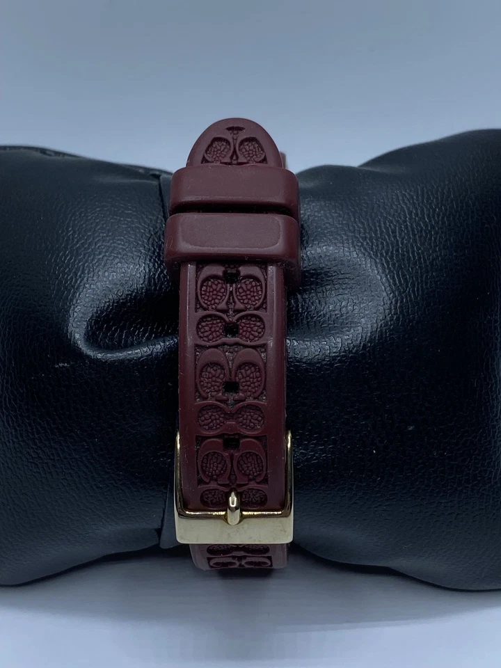 Coach 34mm WR 30m Designer Quartz Ladies Watch - Image 4 of 4