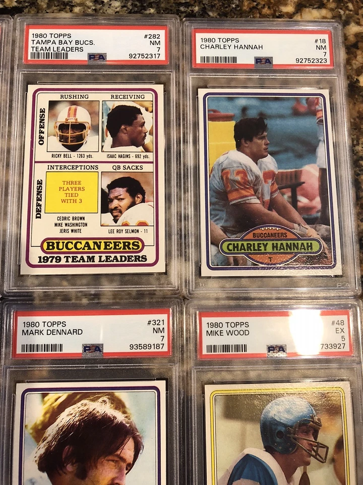 1980 TOPPS- NFL PSA Lot of 36--STAUBACH, FOUTS, LARGENT, UPSHAW, GUY----SEE PICS - Image 4 of 4
