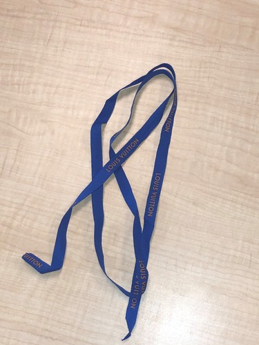 Louis Vuitton Ribbon - Picture 71 of 71