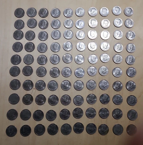 Lot of 5 Rolls (100) 1970's Vintage Kennedy Half Dollars P/D Mix, Many UNC.