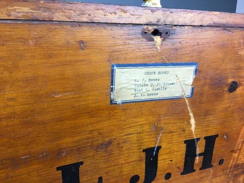 Antique 19th Century Wood Pine Storage Box Monogrammed J.F.H. Henes - Picture 5 of 12