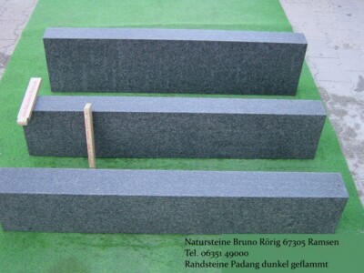 Palisade Granit Randsteine Blockstufen Padang Dunkel Padang Cristal  Marmor