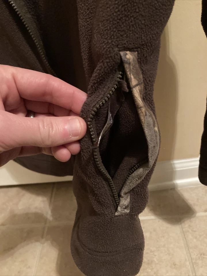 Rocky Silenthunter Boys Fleece Full Zip Jacket Realtree Size XL Zippered Pockets - Image 3 of 4